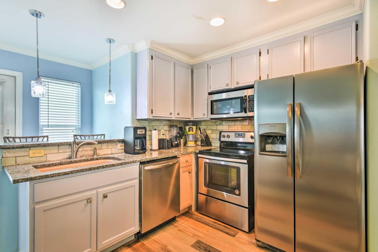 Port Aransas Condo With Pool Access - Walk To Beach! 外观 照片