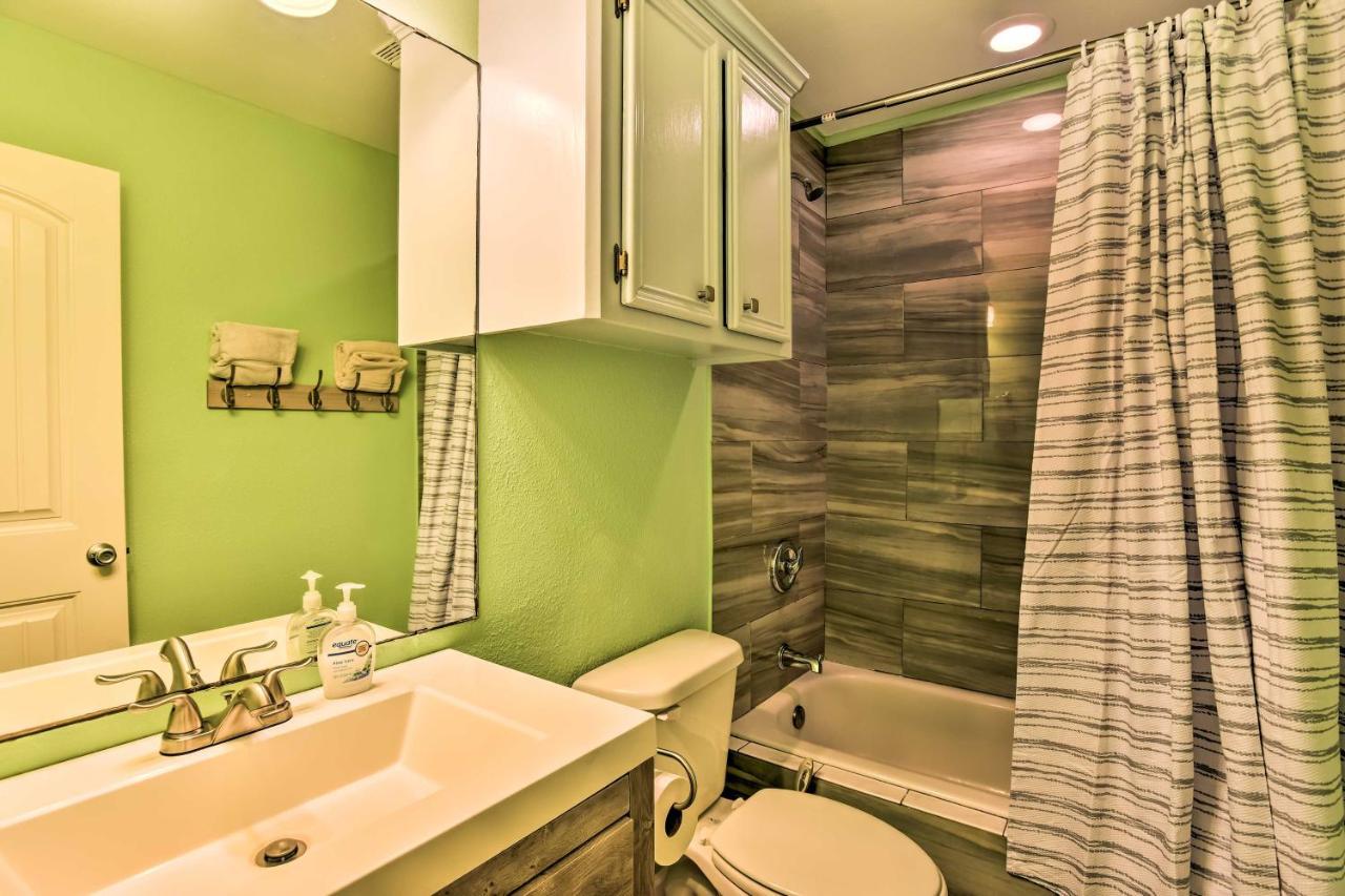 Port Aransas Condo With Pool Access - Walk To Beach! 外观 照片