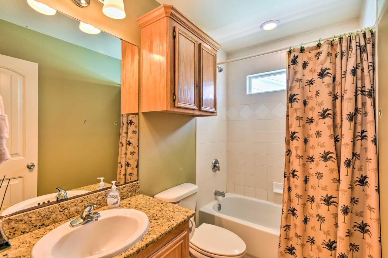 Port Aransas Condo With Pool Access - Walk To Beach! 外观 照片