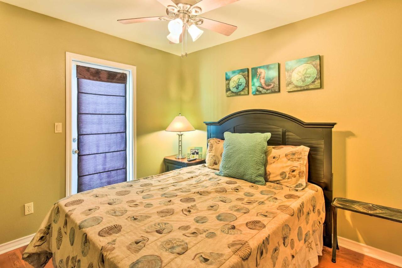 Port Aransas Condo With Pool Access - Walk To Beach! 外观 照片